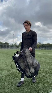 10K views · 96 reactions | We didn’t build this for the algorithm. We did it for players. AFE is where real footballers build. Pull up. Most players wait. The ones who make it… They build. Comment “NETWORK” and we’ll send you a real guide on how to invest in yourself.. and maybe even open some doors in the football world. ‘til the wheels fall off. ⚽️ // // // - AFE | AFE Football | Facebook