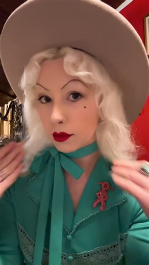 Erica Case on Instagram: "1930s Jean Harlow inspired western look last night 💄🤠 . . . #reels #jeanharlow #1930s #30s #ericacase #nashville #vintage #vintagestyle #countrymusic #retro #pinup #lotd #fitcheck"
