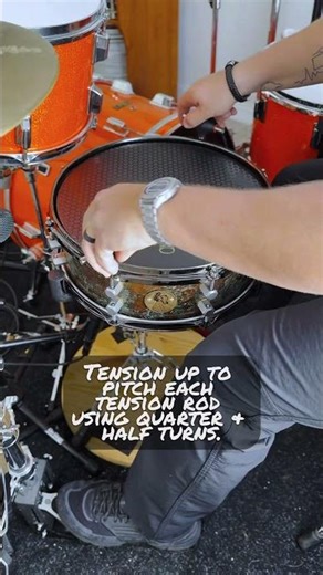 Have you ever tuned a snare like this? #shorts #short #control #dot #tone #drums #snaredrum #drum