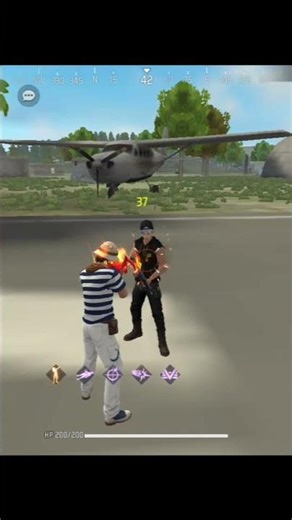 “PRO PLAYER vs NOOBS in Free Fire 🔥 (Easy BOOYAH)”