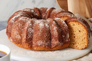 Apple Cider Donut Cake Is The Perfect Fall Dessert