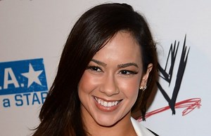 AJ Lee Talks Making Flaws Into Strengths, Her Upbringing, Career Highlights, The Young Bucks & Kazarian Strike A Deal (Videos)