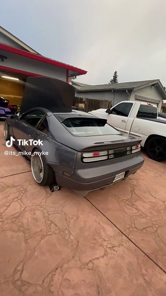 Thrilling Drift Session with 300zx Drift Car