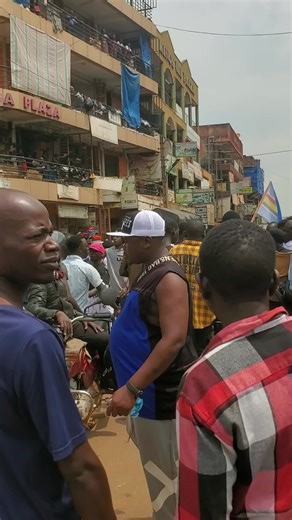 Alkaline vendetta (@alkalinej4)’s videos with LUNCH - Billie Eilish