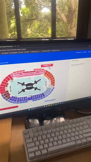 Ya estaba lista con los asientos y copio y pego la army membership y meter tiro error @ticketmaster y ahora para la fila #TicketmasterColombia 20 minutos dentro y nos sacan #btstour