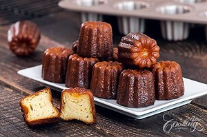 Canelés (Cannelés) de Bordeaux are delicious French pastries that have a crispy caramelized crust and a soft custard interior. Full recipe: https://bit.ly/2R5KIeV | Home Cooking Adventure