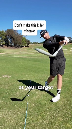Don’t make this killer mistake in your swing! Try this instead #swingtips #golftips #meandmygolf | Me and My Golf