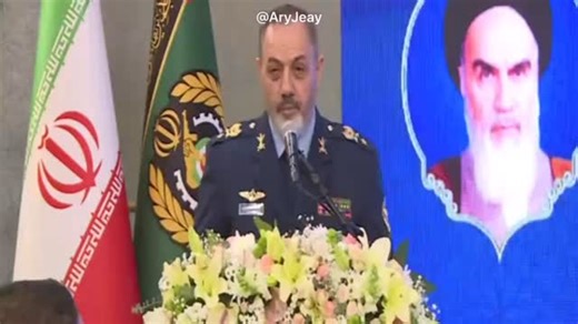 Farhan Kihamu Jr. on Instagram: "Waziri wa Ulinzi wa Iran, Brigedia Jenerali Aziz Nasirzadeh leo amefanya Mkutano wa Waandishi wa Habari na kuelezea Intelijensia yao imebainika kitu gani nyuma ya kilichotokea kwenye Maandamano. Anadai kuwa Mtu mmoja waliyemfanyia mahojiano alipokea kiasi cha dola 6,000 sawa na Million 15 za Kitanzania kwa ajili ya kuuwa watu wakati huo pia kulikuwa na malipo maalum kama package kwa mambo kadhaa yatakayotokea wakati maandamano yanaendelea. 1- Tomans Million 500 k