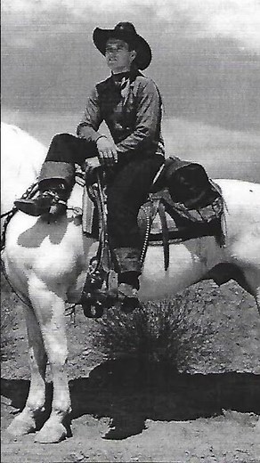 Riders of Destiny (1933) — John Wayne’s Early Western Experiment#JohnWayne#ClassicWestern#RidersOfD