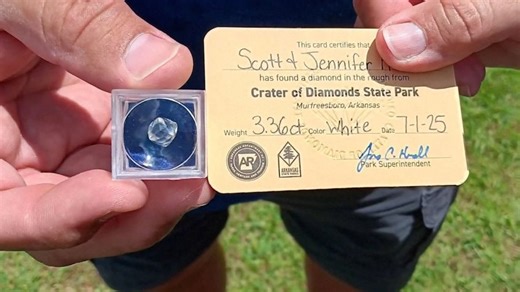 Couple finds 3.36-carat diamond at Arkansas state park