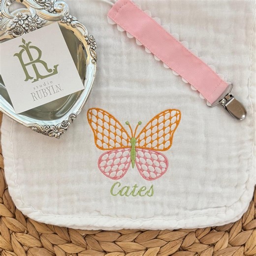 The Bitty Set | Muslin Bib, Burp Cloth, Paci Clip | Monogrammed Embroidered Baby Gift - Etsy