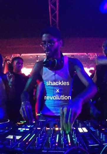 Exciting Mashup of Gospel Hits Featuring Kirk Franklin and Mary Mary