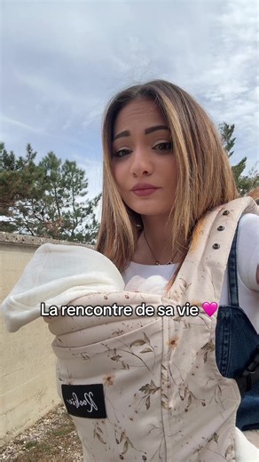 La rencontre de sa vie 🩷 — histoire émotive entre Mora et Rachel