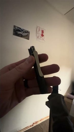 Olight i3T 2 vs Reylight Pineapple Mini MK3