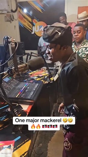 Jaythedancer🇹🇹 on Instagram: "🤣🤣🇦🇬🇦🇬 @mc.nuffy legend the vyb right😂😂🔥🔥🔥 @majormackerel"