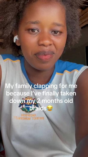 Somnyama (@kamavela27)’s videos with Crowd Applause and Cheering (Version 7) [People Clapping Clap Hands Audience Applauding Noise Sfx Sound Effect Bite Clip Fx] - DV Sound Effects