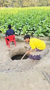 22K views · 123 reactions | The man is sitting on a chair, hiding behind it, what is he doing? #foryouシ #reesl #funny #comedy #vedeo | Mojidul vi | Facebook