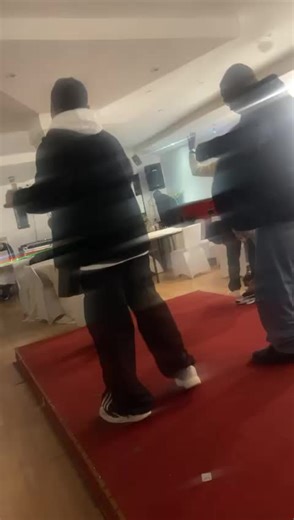 Vidéos de Candy-cd Molangali (@candycd.molangali) avec son original - Candy-cd Molangali