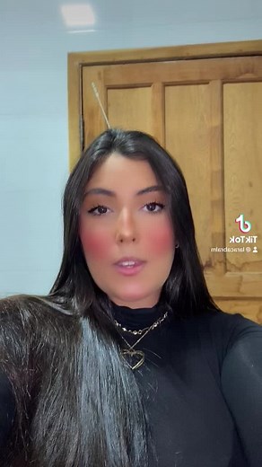 Os vídeos de laracabralm (@laracabralm) com som original