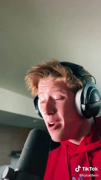 Deep Singing Fun Cover of 'Carry On - Pt. 2' by Ky Baldwin