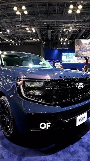 2027 Ford Expedition 30th Anniversary in Blue Ember!