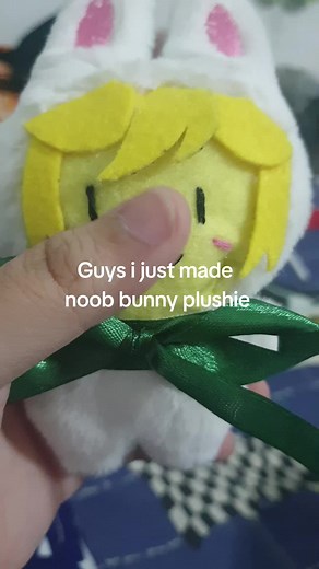 Crea tu propio noob bunny plushie en Roblox