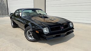 FOR SALE: 1976 Pontiac Trans Am Stock #1022 eBay: https://bit.ly/3MKnAyl Contact Restoreamusclecar.com Store.restoreamusclecar.com Sales@restoreamusclecar.com 402.465.5756 Trim Tag Info: 2FS87 - (2dr Pontiac Firebird) ST76 - 1976 Build Year Build date 04D (4th week of April) N - Built in Norwood, OH Paint Code 19 (Starlight Black) Trim Code 11N (Deluxe Black & White Bucket Seat) WS4 Trim (Trans Am Group) Very Clean Trans AM Local RAMC Customer Owned Numbers Matching Pontiac V8 400ci - 4 Barrel R