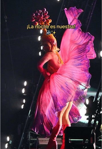 De noche se vibra alto ☣️⚡️ #EDCMéxico #ravetok