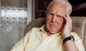 Advert warns to act FAST when you see signs of a stroke