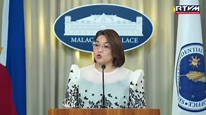 ‘HINDI NADADAAN SA TALUMPATI AT PAGTUTURO’ WATCH: Palace press officer Claire Castro reacts to the privilege speech of Sen. Chiz Escudero that accused Leyte Rep. Martin Romualdez of benefiting from the flood control mess. Castro says accusations must be backed by evidence, not just speeches. | Tristan Nodalo, newswatchplus.ph 🎥 RTVM | NewsWatch Plus Philippines
