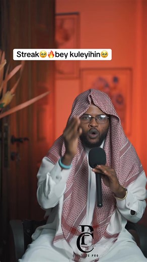 Kuwas wa taqanaye so qawo🥹@Director Ciiltire 📷 #sheikkanahu #ogadeniaboy🇬🇲 #muqdishotiktok🇸🇴🇸🇴❤ #foryoupage #muslimtiktok