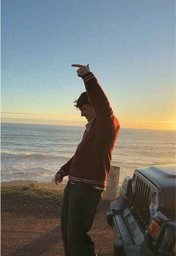 Die ganze Bande auf Hasenjagd – unser neuer Track!