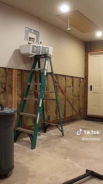 Morris the Remodeler: DIY Home Office Renovation