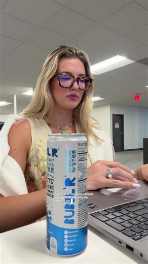 Made a mistake getting my coworkers hooked on @BUBBL’R 🍑🫐 #BUBBLRPartner #BubblesWithBenefits