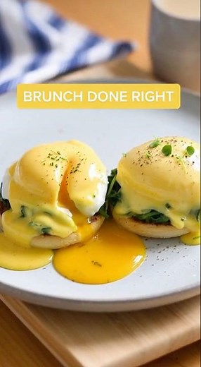 Easy Eggs Florentine Recipe – Classic Spinach & Poached Egg Brunch