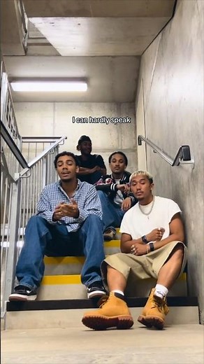 “Weak” by SWV💕 TIMELESS SONG! Thank you SWV for this anthem :) #music #rnb #boyband