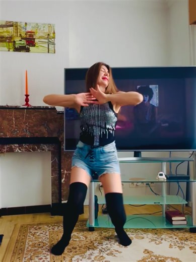 ImproDance avec Soolking #ukrainiangirl #rap #soolking #maghreb_united #dancechallenge