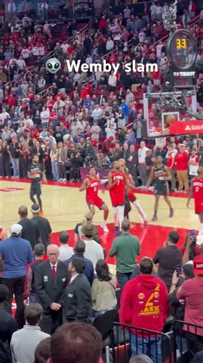 👽 Wemby slam #nba #basketball #sanantoniospurs #victorwembanyama #dunk #alien