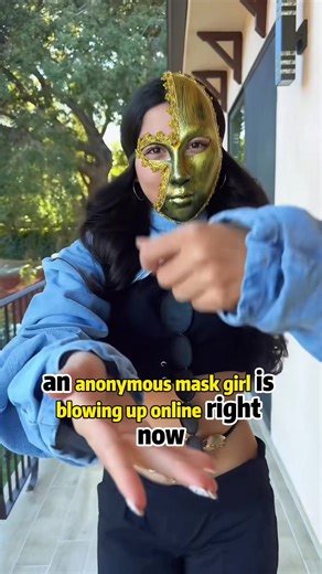 Fans connect the dots & realize it’s Txunamy behind the mask 🧐#txunamy #fyp #viraltiktok #viralvideos #viral