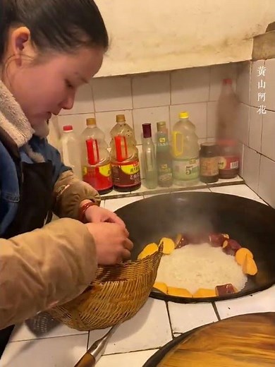 Spring in Bloom: Blossoms & Smooth Sailing Ahead