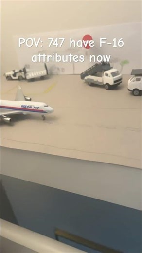 F-16 has turned into 747 #automobile #aeroblox #aviation #airplane #simulatorgames #freeplane