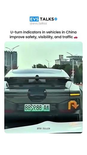China’s U-Turn Indicators Improve Safety & Traffic 😳🚗 | Smart Road Innovation!