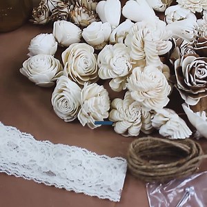 549K views · 800 reactions | Who doesn't love a good craft? We sure do! We ❤️ love to enable our community of women to be creative and craft to their heart's content with our Sola Wood Flowers. We have everyone you need to get started! ✅ Endless Flower Selections ✅ Beginner Friendly Kits ✅ Containers Vases ✅ DIY Bouquets Start crafting with Sola Wood Flowers today!  | Sola Wood Flowers | Facebook