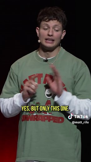 Matt Rife's Hilarious Stand-Up Comedy on Fanny Packs