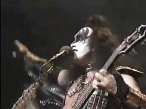 Calling Dr.love ( unofficial Music Video )