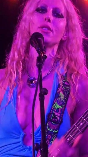 The SoapGirls on Instagram: "♥️♥️ soundcheck #amarillo #texas"
