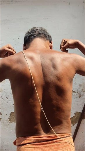 Flexing back muscles