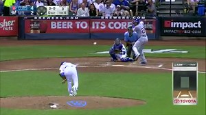 Russell dispara triple