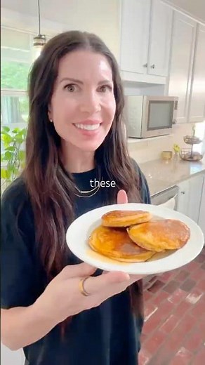 Healthy FLUFFY Pancakes | Copycat Simple Mills #antiinflammatory #guthealth #healthycomfortfood
