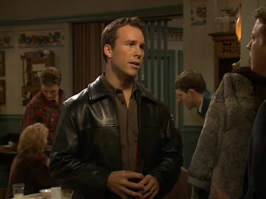 Reba - S 2 E 9 - Ring-A-Ding